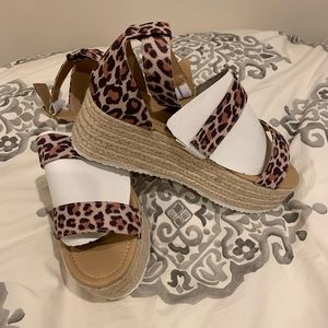 Platform cheetah print sandals